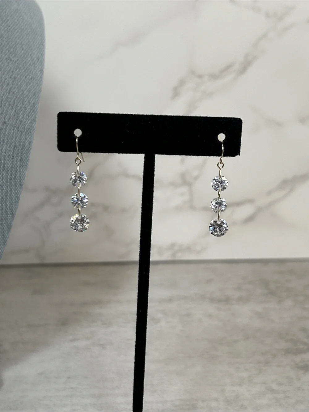 Exquisite 14k gold and incredible crystal Classic Three-Stone Drop Earrings